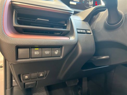 New 2026 Toyota Prius Plug-In Hybrid FWD image 29