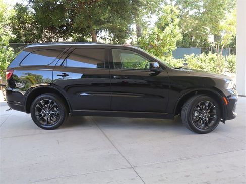 New 2024 Dodge Durango SXT w/ SXT Blacktop Group AWD/4WD image 3