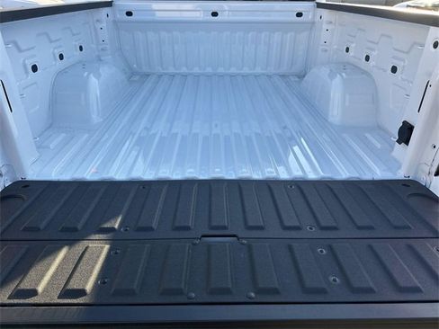 New 2026 GMC Sierra 1500 Elevation image 26