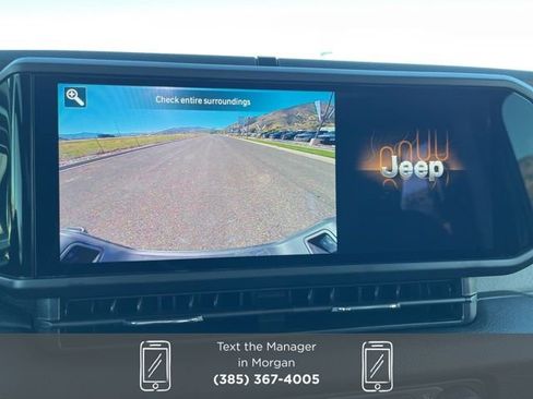 New 2025 Jeep Gladiator Sport image 19