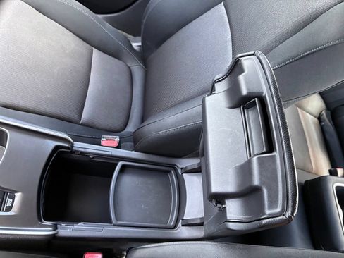 Used 2018 Honda Accord LX image 33