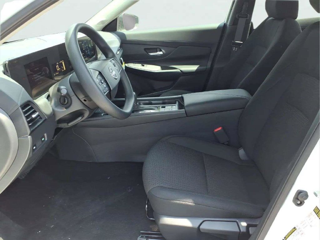 New 2027 Nissan Sentra S w/ Floor Mat Package FWD image 10