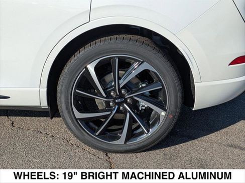 New 2025 Lincoln Corsair Grand Touring w/ Equipment Group 301A image 6