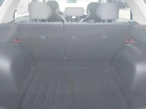 New 2026 Kia Niro LX FWD image 14
