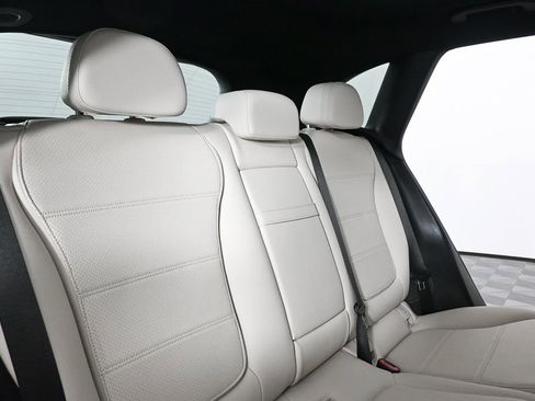 Certified 2024 Mercedes-Benz GLC 300 4MATIC image 20