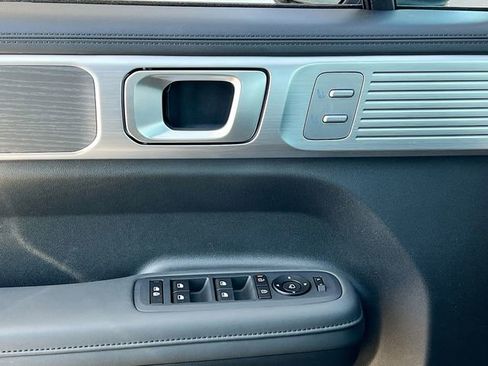 New 2025 Hyundai Santa Fe Limited image 18