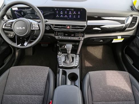 Used 2026 Kia Seltos S AWD/4WD image 13