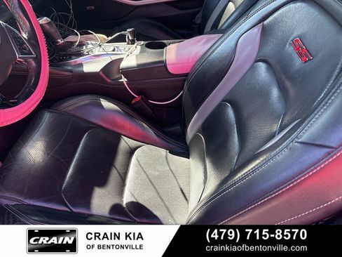 Used 2016 Chevrolet Camaro SS image 16