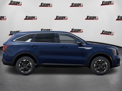 New 2025 Kia Sorento S image 7