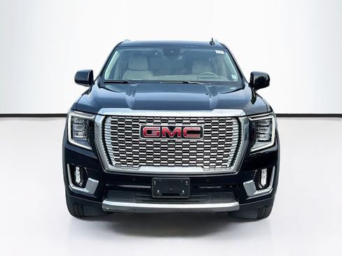 Used 2023 GMC Yukon XL Denali AWD/4WD image 2