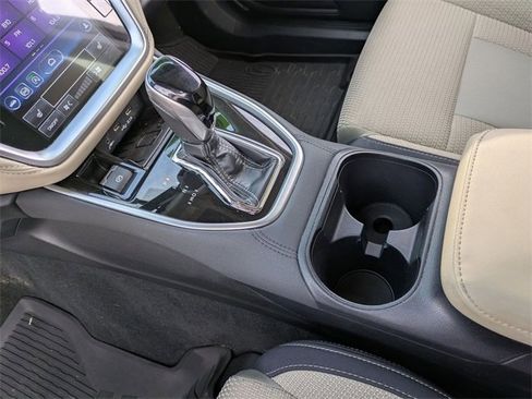 Used 2021 Subaru Outback Premium image 13