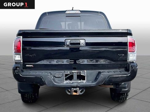 Used 2023 Toyota Tacoma Limited image 5