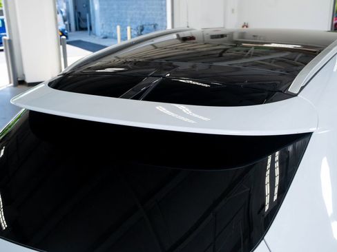 Used 2021 Aston Martin DBX AWD/4WD image 15