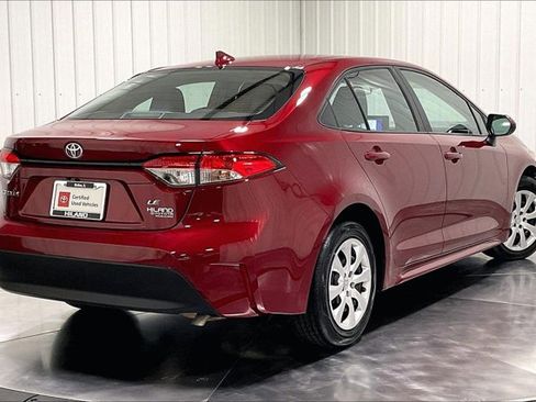 Certified 2025 Toyota Corolla LE image 14
