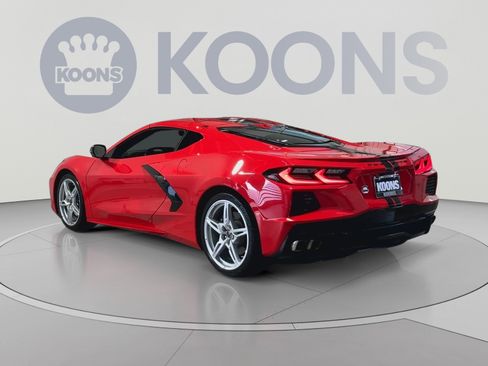 Used 2021 Chevrolet Corvette Stingray Preferred Cpe w/ 2LT RWD image 2