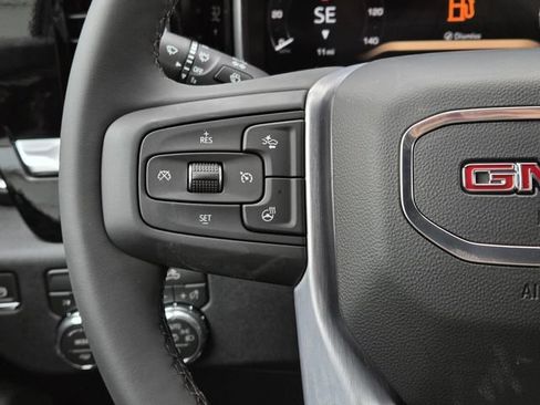 New 2026 GMC Sierra 1500 Elevation w/ Elevation Select Package AWD/4WD image 17
