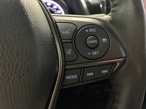 Used 2024 Toyota Camry SE w/ Cold Weather Package FWD image 20