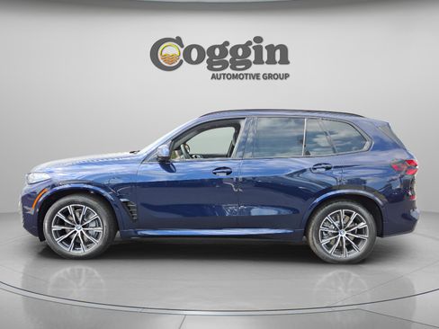 New 2026 BMW X5 xDrive50e w/ M Sport Package image 3