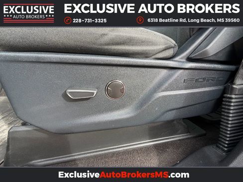 Used 2021 Ford F150 XLT w/ Trailer Tow Package image 15