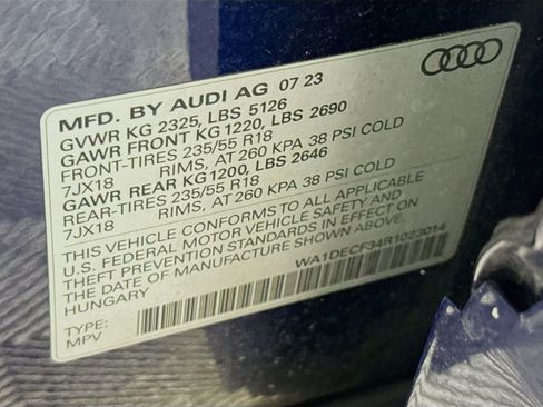 Certified 2024 Audi Q3 2.0T Premium AWD/4WD image 31