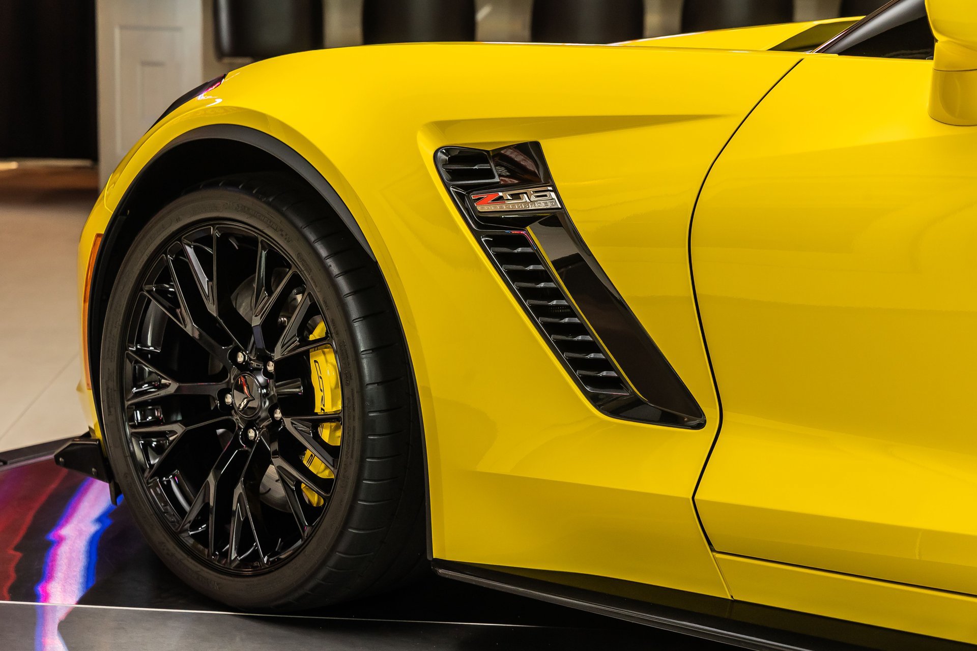 Used 2017 Chevrolet Corvette Z06 RWD image 37