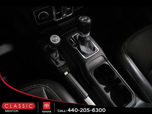 Used 2021 Jeep Wrangler Unlimited Sahara w/ Cold Weather Group image 19