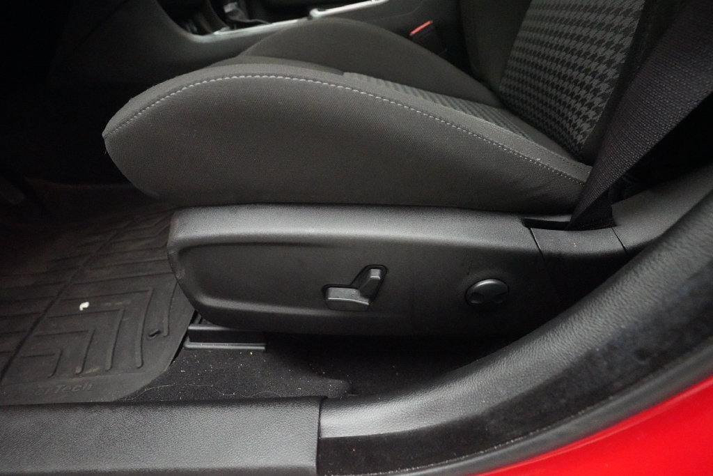 Used 2023 Dodge Charger R/T RWD image 29