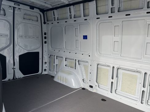 New 2025 Mercedes-Benz Sprinter 2500 image 17