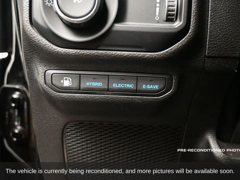 Used 2023 Jeep Wrangler Unlimited Rubicon 4xe w/ Steel Bumper Group AWD/4WD image 10