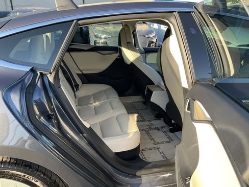 Used 2019 Tesla Model S Long Range image 48
