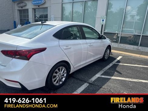 Used 2022 Hyundai Accent SEL FWD image 7