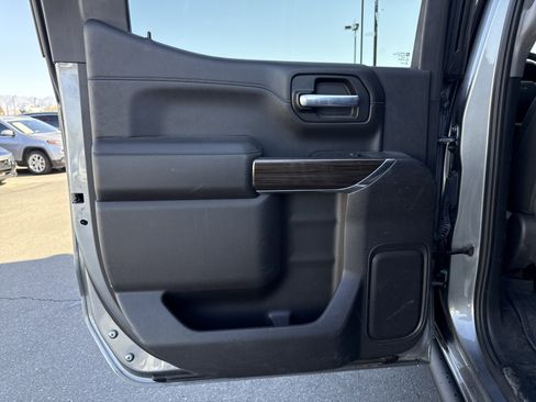 Used 2021 Chevrolet Silverado 1500 LT Trail Boss w/ Convenience Package II image 29