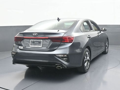 Used 2021 Kia Forte LXS image 5
