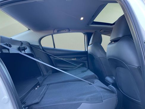 Used 2022 MAZDA MAZDA3 s image 26