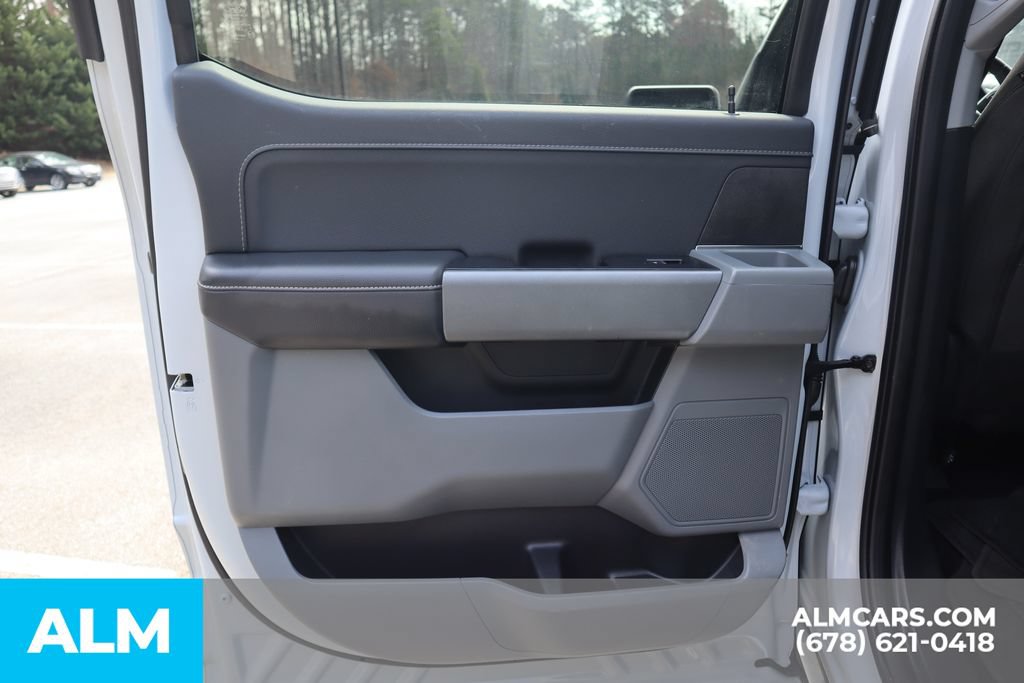 Used 2025 Ford F150 XLT w/ Equipment Group 301A Standard AWD/4WD image 18