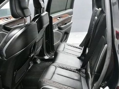 Used 2023 Jeep Grand Cherokee Summit AWD/4WD image 15