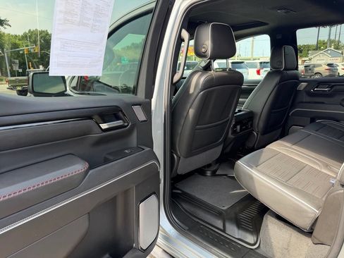 Used 2025 GMC Sierra 1500 AT4X AWD/4WD image 14