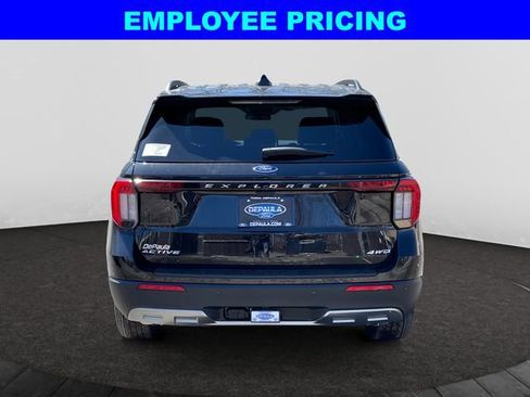 New 2026 Ford Explorer Active AWD/4WD image 4