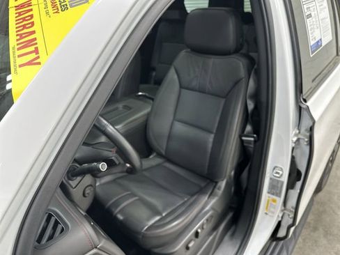 Used 2022 Chevrolet Tahoe RST w/ Sport Performance Package AWD/4WD image 15