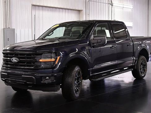 New 2026 Ford F150 XLT w/ Equipment Group 302A MID image 3