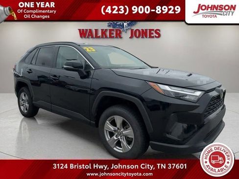 Used 2023 Toyota RAV4 XLE FWD image 1
