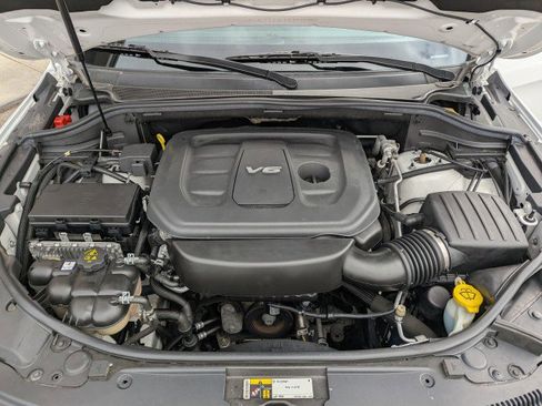 Used 2016 Jeep Grand Cherokee Overland AWD/4WD image 33