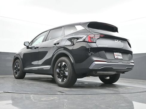 Used 2026 Kia Sportage LX AWD/4WD image 36