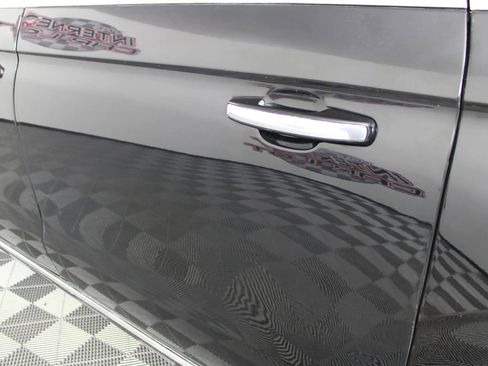 Used 2020 Ford Expedition Max Platinum image 38