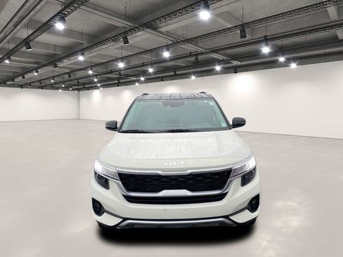 Certified 2023 Kia Seltos S image 3
