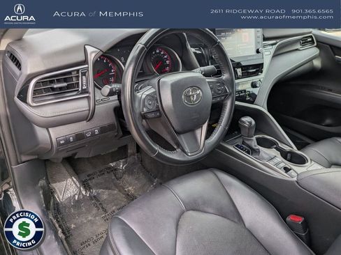 Used 2023 Toyota Camry XSE image 12