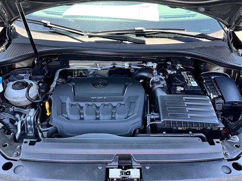 Used 2019 Volkswagen Tiguan S FWD image 5
