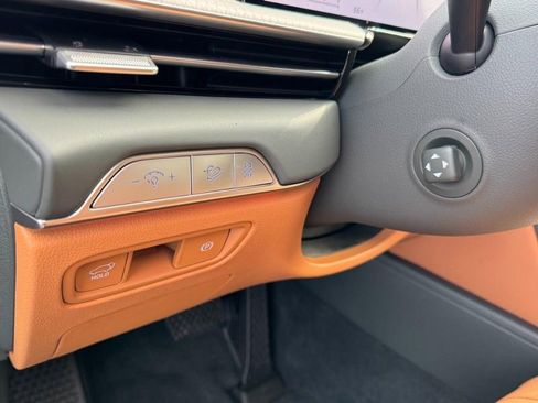 New 2026 Genesis GV80 2.5T Prestige image 12