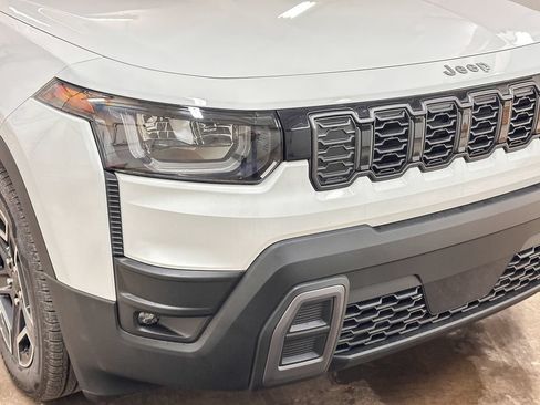 New 2026 Jeep Cherokee Limited AWD/4WD image 12