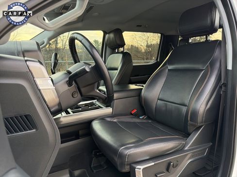 Used 2023 Ford F250 Lariat w/ Lariat Ultimate Package image 24